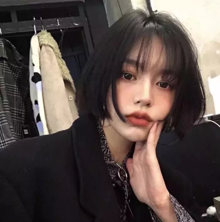 爱尼斯·格林的故事